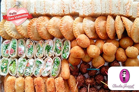 ¡Deliciosa picadera para tus eventos! Paga RD$1,499 en vez de RD$2,500 por 100 Unidades de Picadera con 5 variedades a elegir entre 20 Pastelitos + 20 Croquetas + 20 Albondigas en salsa BBQ + 20 TequeÃ±os + 20 Mini Wraps + 20 Mini Sandwich con Pasta de Pollo + 20 Bolitas de Yuca con puerro en Claudia Gourmet.